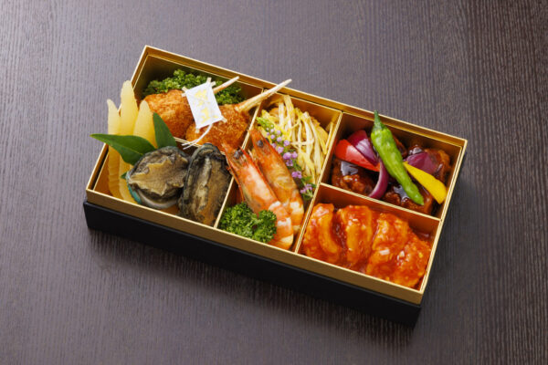 【早割12/1まで】おせち（1~2人用、送料込） - 画像 (2)